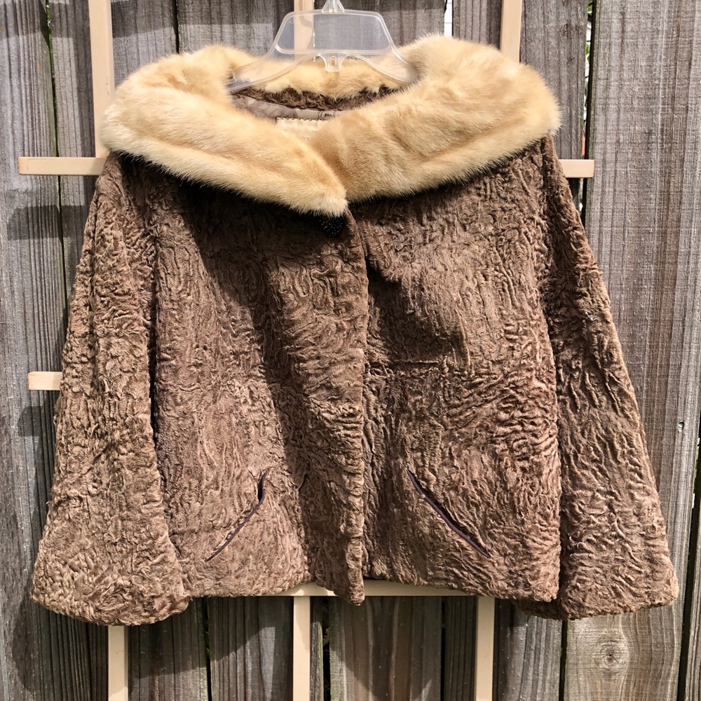 1950s Vintage Milk Chocolate Broadtail Jacket with Palomino Mink Fur Collar